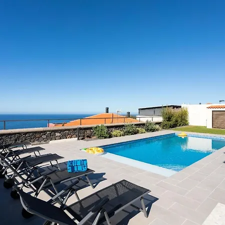 Fuer 3 Personen Und 1 Kind In Juan Fernandez, Teneriffa Nordkueste Von Teneriffa